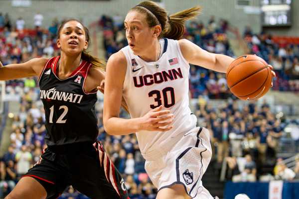 breanna stewart uconn